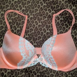 Very Sexy Victoria's Secret Push-up